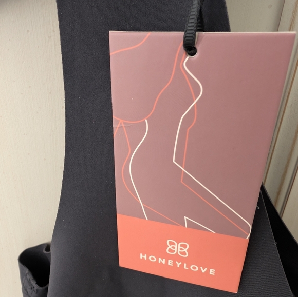 Honeylove Liftwell Tank - Picture 2 of 7